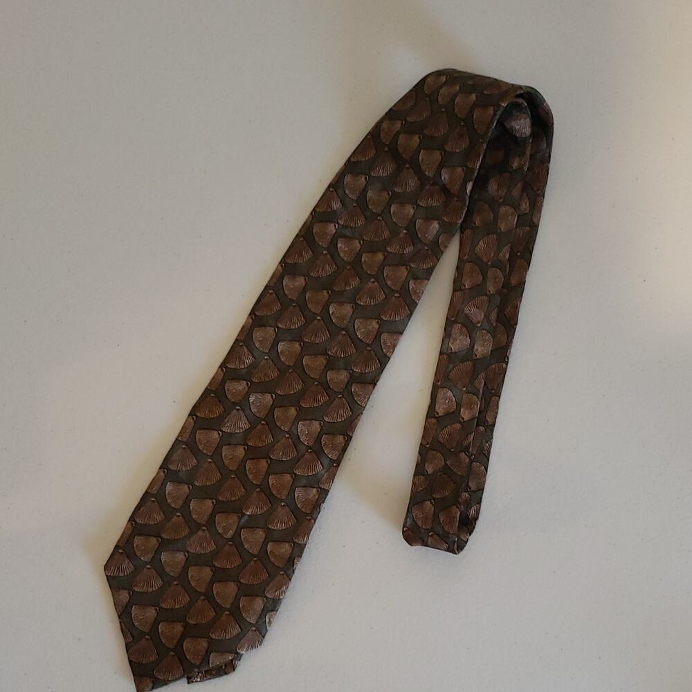Ron Chereskin 100% Silk Men's Tie Shell Pattern Brown Olive Handmade Woven
